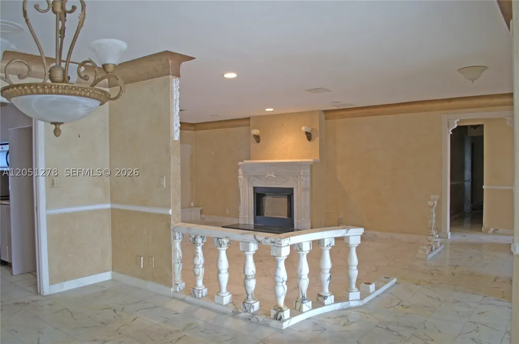 2811 NE 57th Street Fort Lauderdale FL 33308