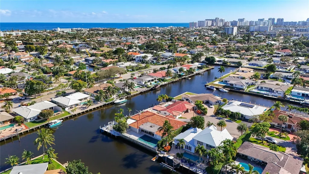 2811 NE 57th Street Fort Lauderdale FL 33308