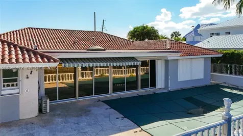 2811 NE 57th Street Fort Lauderdale FL 33308