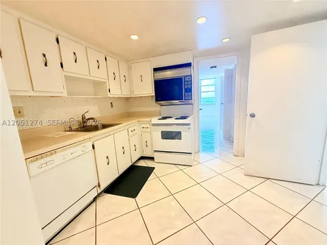 301 174th Street Sunny Isles Beach FL 33160