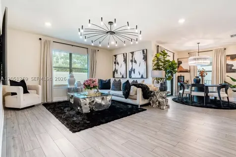 2940 Shortleaf Avenue Lauderdale Lakes FL 33311