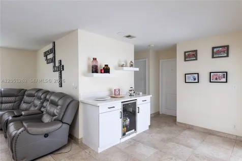 2400 NW 103rd Avenue Pembroke Pines FL 33026