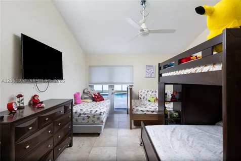 2400 NW 103rd Avenue Pembroke Pines FL 33026
