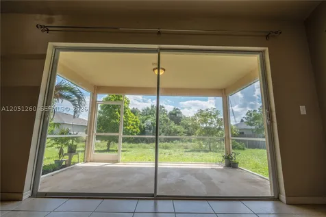4129 NE 19th Place Cape Coral FL 33909