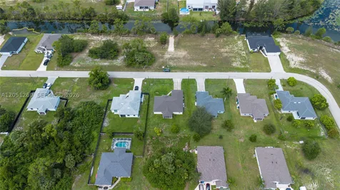 4129 NE 19th Place Cape Coral FL 33909