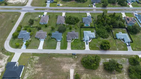 4129 NE 19th Place Cape Coral FL 33909