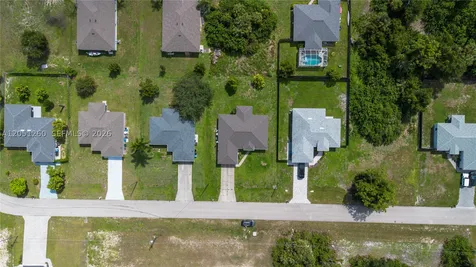 4129 NE 19th Place Cape Coral FL 33909