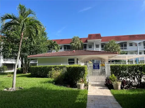 501 Blue Heron Drive Hallandale Beach FL 33009
