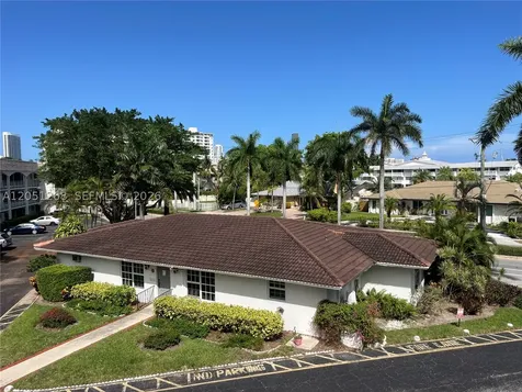 501 Blue Heron Drive Hallandale Beach FL 33009