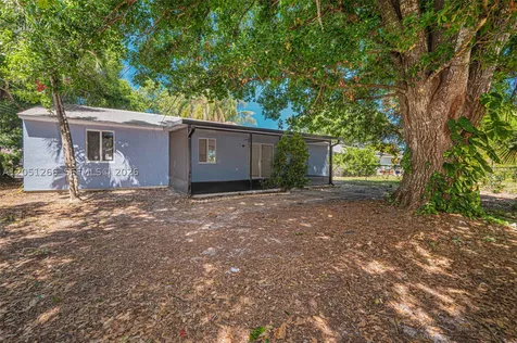 3185 SW Crumpacker Street Port St. Lucie FL 34953