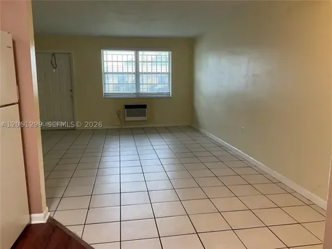 1195 NW 100th Terrace Miami FL 33150