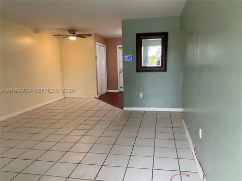 1195 NW 100th Terrace Miami FL 33150