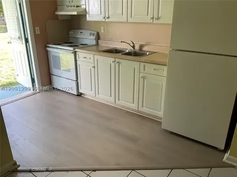 1195 NW 100th Terrace Miami FL 33150
