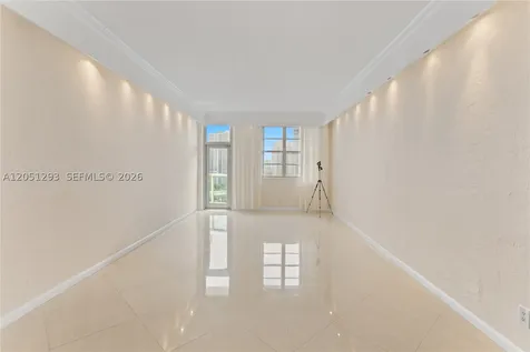 19390 Collins Avenue Sunny Isles Beach FL 33160