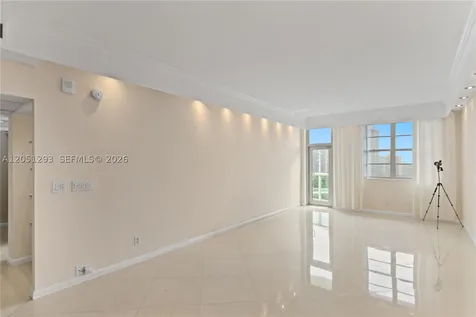 19390 Collins Avenue Sunny Isles Beach FL 33160