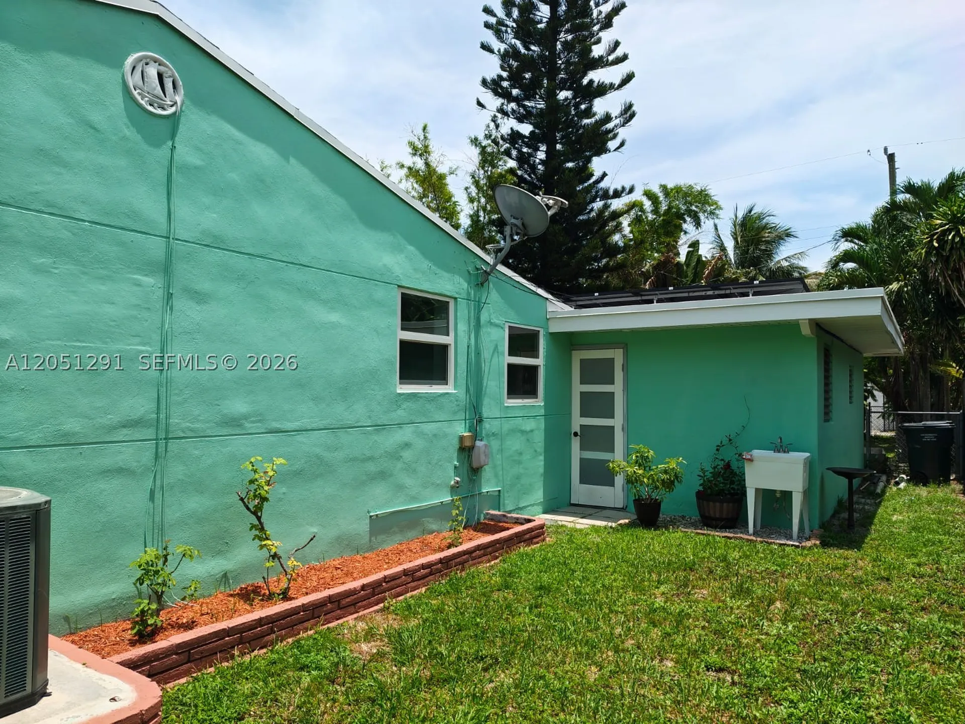 2418 Scott Street Hollywood FL 33020