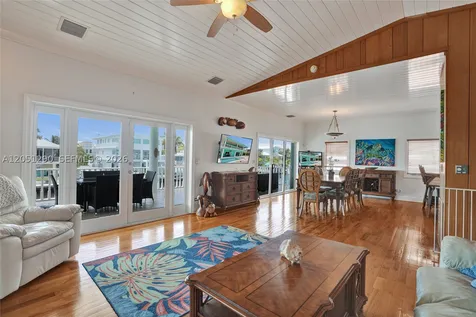 107 Valencia Drive Islamorada FL 33036