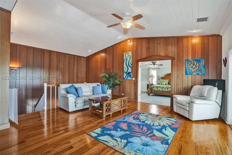107 Valencia Drive Islamorada FL 33036