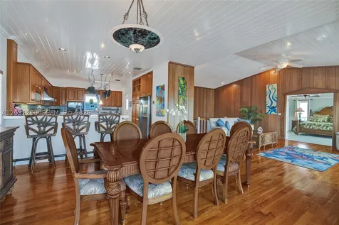 107 Valencia Drive Islamorada FL 33036