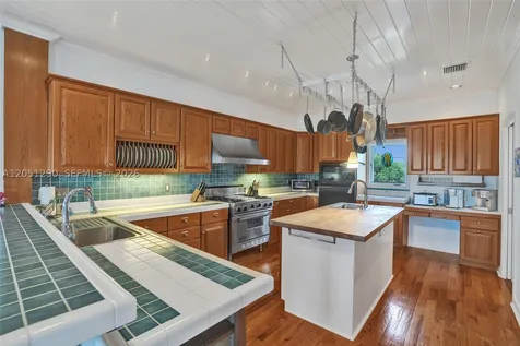 107 Valencia Drive Islamorada FL 33036