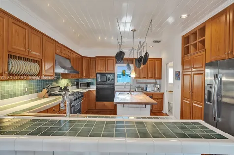 107 Valencia Drive Islamorada FL 33036