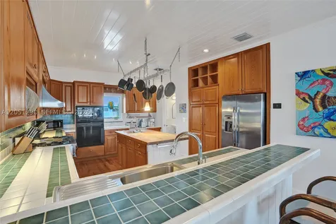 107 Valencia Drive Islamorada FL 33036