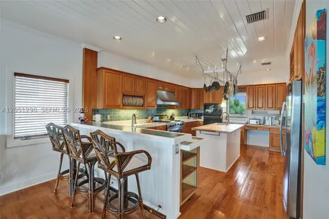 107 Valencia Drive Islamorada FL 33036