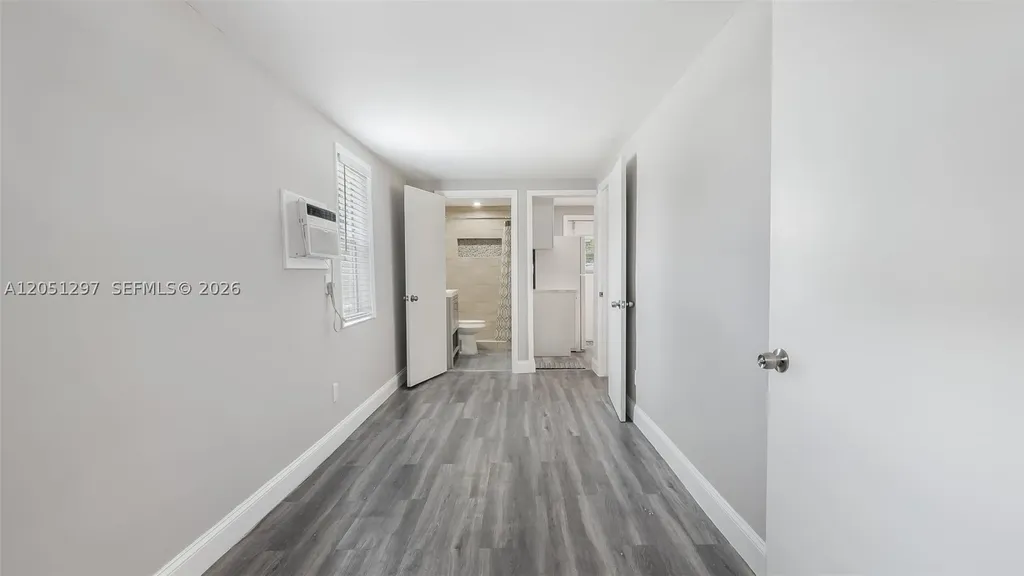 523 N 60th Way Hollywood FL 33024