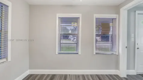 523 N 60th Way Hollywood FL 33024
