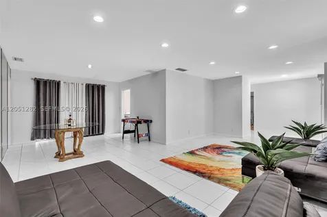 411 Wilma Circle Riviera Beach FL 33404