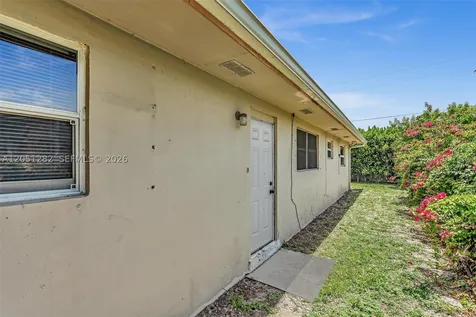 411 Wilma Circle Riviera Beach FL 33404