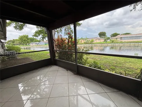 6453 W Pinehurst Circle W Tamarac FL 33321