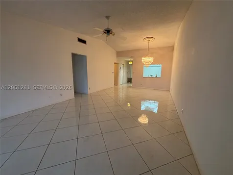 6453 W Pinehurst Circle W Tamarac FL 33321