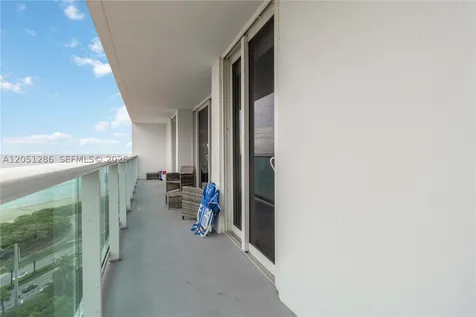 100 Bayview Drive Sunny Isles Beach FL 33160