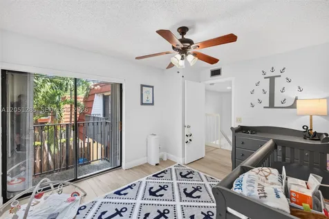 719 NW 98th Circle Plantation FL 33324