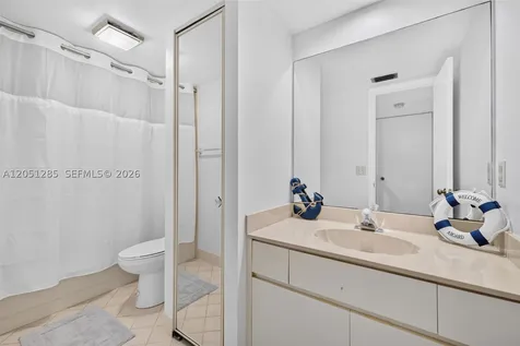 719 NW 98th Circle Plantation FL 33324