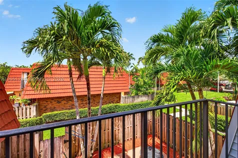 719 NW 98th Circle Plantation FL 33324