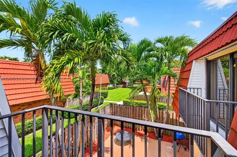 719 NW 98th Circle Plantation FL 33324