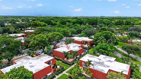 719 NW 98th Circle Plantation FL 33324
