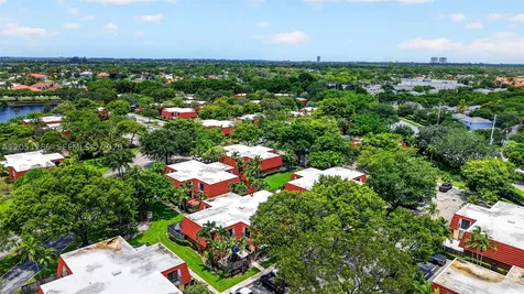 719 NW 98th Circle Plantation FL 33324