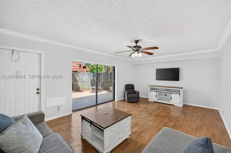 719 NW 98th Circle Plantation FL 33324