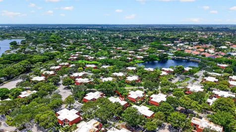 719 NW 98th Circle Plantation FL 33324