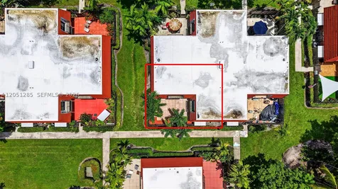 719 NW 98th Circle Plantation FL 33324