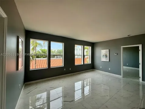 1027 Pennsylvania Avenue Miami Beach FL 33139