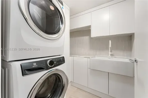 4701 N Meridian Avenue Miami Beach FL 33140