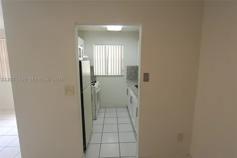 1655 W 44th Place Hialeah FL 33012