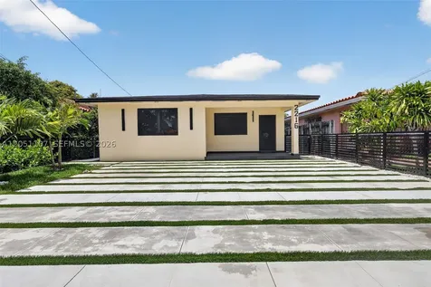 2216 SW 62nd Avenue Miami FL 33155