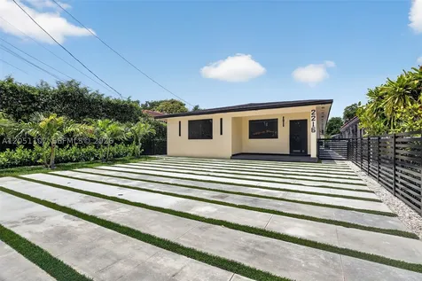 2216 SW 62nd Avenue Miami FL 33155