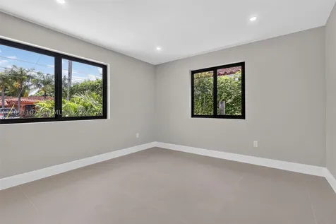 2216 SW 62nd Avenue Miami FL 33155