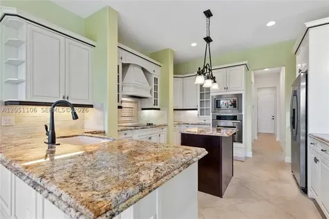 8420 NW 33rd Street Cooper City FL 33024